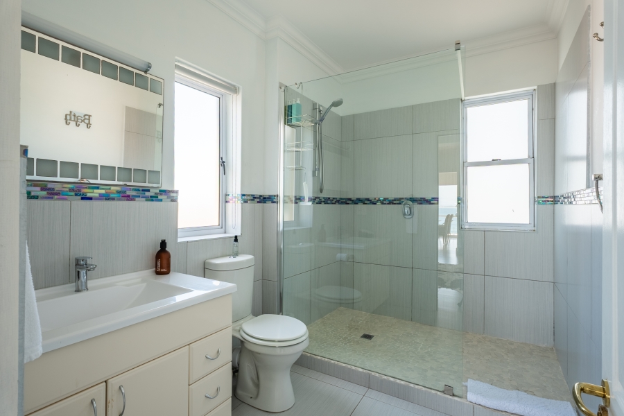 6 Bedroom Property for Sale in Port St Francis Eastern Cape